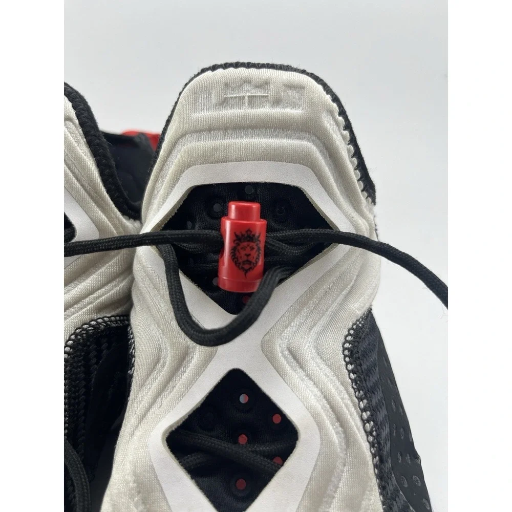 Nike LeBron 19 Low Men's 7.5 Basketball Shoes Black White Red